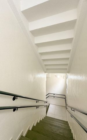 Apartamento para alugar com 48m², 2 quartos e 1 vagaEscada