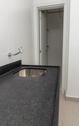 Apartamento à venda com 165m², 2 quartos e 2 vagasÁrea de Serviço