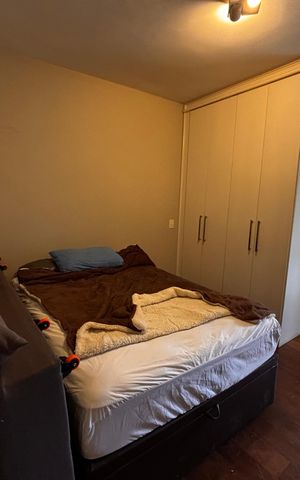 Casa de condomínio para alugar com 410m², 4 quartos e 4 vagas Casa de condomínio para alugar com 410m², 4 quartos e 4 vagasSuíte 3