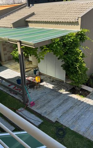 Casa de condomínio à venda com 410m², 4 quartos e 4 vagasÁrea externa