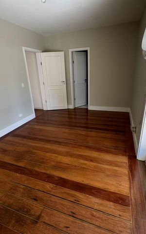 Casa de condomínio à venda com 410m², 4 quartos e 4 vagasQuarto