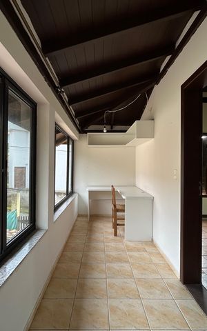 Casa para alugar com 250m², 5 quartos e 3 vagas