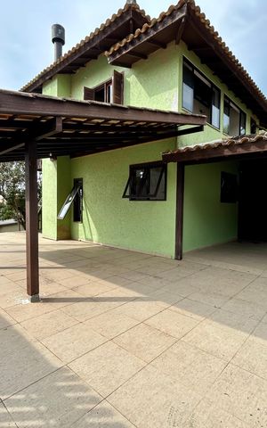 Casa para alugar com 250m², 5 quartos e 3 vagas Casa para alugar com 250m², 5 quartos e 3 vagasGaragem