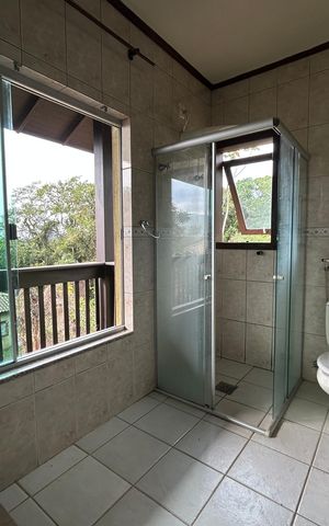 Casa para alugar com 250m², 5 quartos e 3 vagas Casa para alugar com 250m², 5 quartos e 3 vagasBanheiro suíte