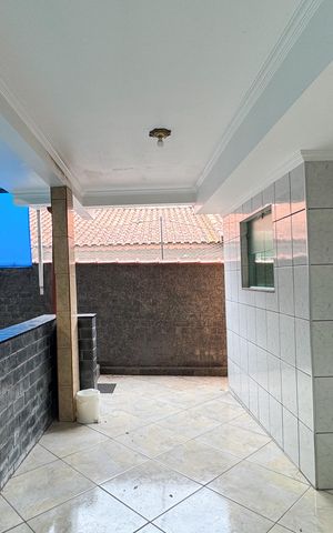 Casa à venda com 300m², 2 quartos e 3 vagas Casa à venda com 300m², 2 quartos e 3 vagasQuintal