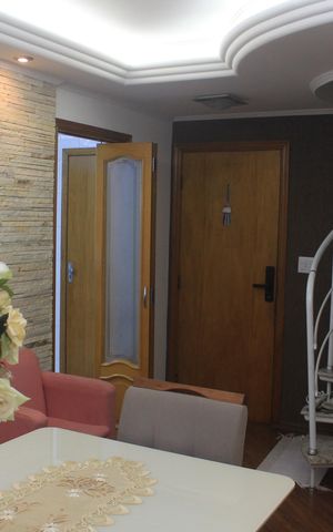 Apartamento à venda com 150m², 2 quartos e 2 vagasSala