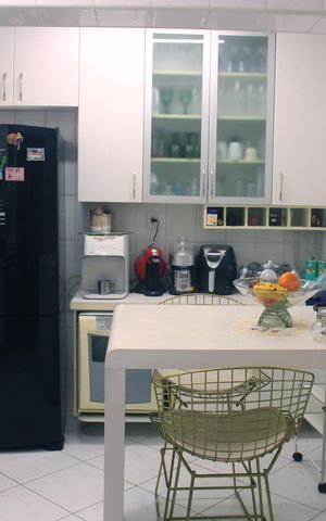 Apartamento à venda com 150m², 2 quartos e 2 vagasCozinha