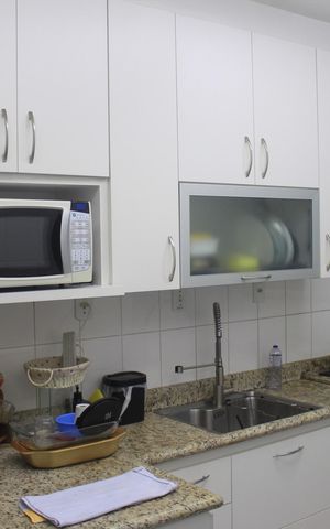 Apartamento à venda com 150m², 2 quartos e 2 vagasCozinha