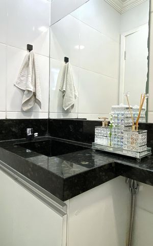 Apartamento à venda com 72m², 3 quartos e 2 vagasBanheiro da Suíte