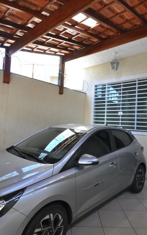 Casa à venda com 97m², 3 quartos e 2 vagasGaragem