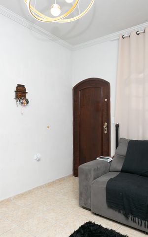Casa à venda com 147m², 3 quartos e 3 vagas Casa à venda com 147m², 3 quartos e 3 vagasSala 2