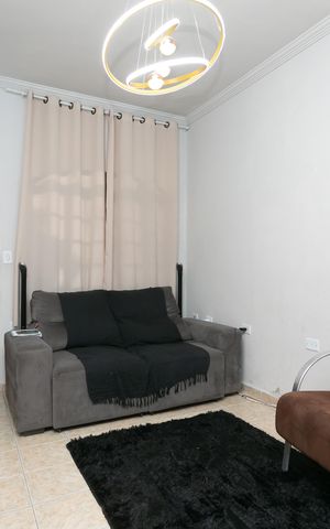 Casa à venda com 147m², 3 quartos e 3 vagas Casa à venda com 147m², 3 quartos e 3 vagasSala 2