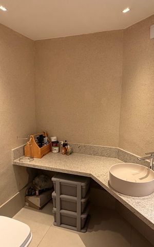Apartamento à venda com 153m², 3 quartos e 2 vagasBanheiro da Suíte