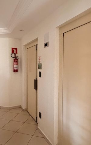Apartamento à venda com 153m², 3 quartos e 2 vagasHall de entrada