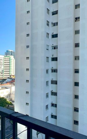 Studio à venda com 29m², 1 quarto e sem vaga Studio à venda com 29m², 1 quarto e sem vagaVaranda