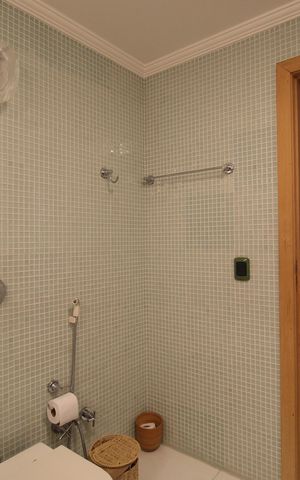 Apartamento à venda com 216m², 4 quartos e 2 vagasBanheiro