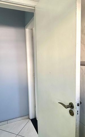 Casa à venda com 154m², 3 quartos e 4 vagas Casa à venda com 154m², 3 quartos e 4 vagasBanheiro 1