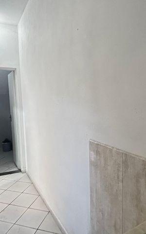 Casa à venda com 154m², 3 quartos e 4 vagas Casa à venda com 154m², 3 quartos e 4 vagasÁrea de Serviço
