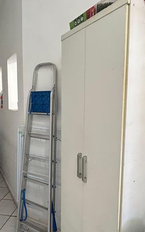 Casa à venda com 154m², 3 quartos e 4 vagas Casa à venda com 154m², 3 quartos e 4 vagasÁrea de Serviço