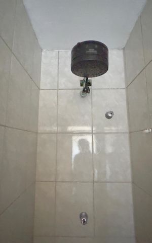 Casa de condomínio à venda com 119m², 2 quartos e 2 vagas Casa de condomínio à venda com 119m², 2 quartos e 2 vagasBanheiro