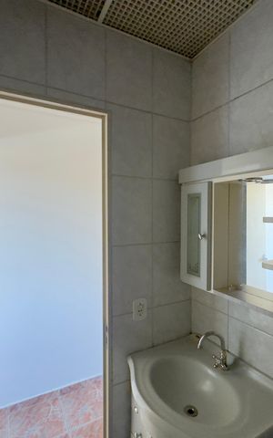 Casa de condomínio à venda com 119m², 2 quartos e 2 vagas Casa de condomínio à venda com 119m², 2 quartos e 2 vagasBanheiro