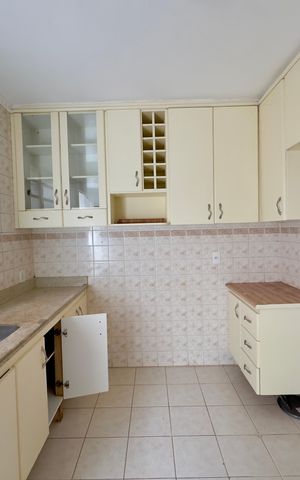 Casa de condomínio à venda com 119m², 2 quartos e 2 vagas Casa de condomínio à venda com 119m², 2 quartos e 2 vagasCozinha