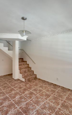 Casa de condomínio à venda com 119m², 2 quartos e 2 vagas