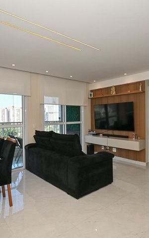 Apartamento à venda com 62m², 2 quartos e 1 vagaSala