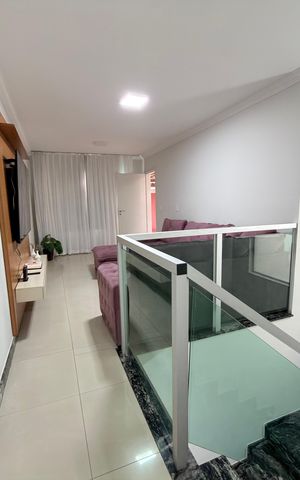 Casa à venda com 146m², 3 quartos e 2 vagas Casa à venda com 146m², 3 quartos e 2 vagasCorredor