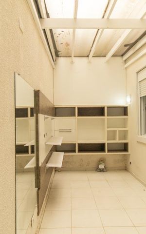 Casa para alugar com 316m², 4 quartos e 3 vagas Casa para alugar com 316m², 4 quartos e 3 vagasVaranda