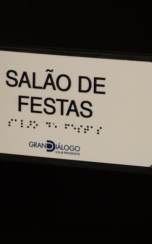 Apartamento à venda com 73m², 2 quartos e 1 vagaÁrea comum
