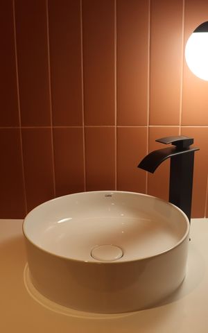 Apartamento à venda com 73m², 2 quartos e 1 vagaBanheiro da Suíte