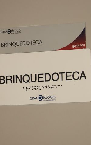 Apartamento à venda com 73m², 2 quartos e 1 vagaÁrea comum