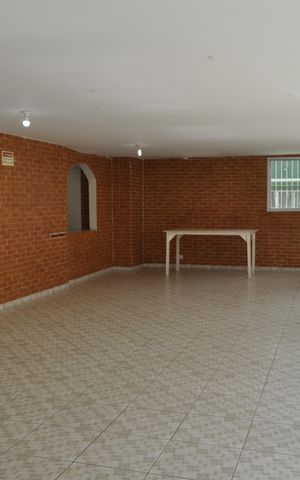 Apartamento à venda com 70m², 2 quartos e 1 vagaÁrea comum