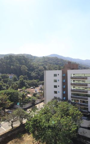 Apartamento à venda com 256m², 5 quartos e 3 vagasCobertura - Vista