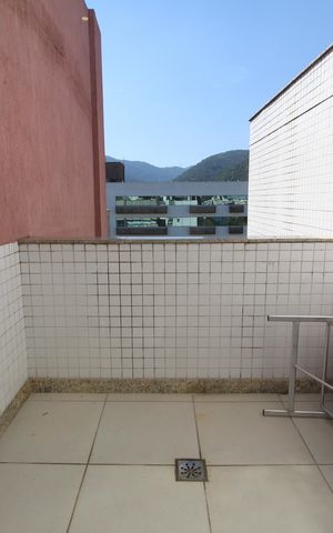 Apartamento à venda com 256m², 5 quartos e 3 vagasQuarto 1 - Varanda