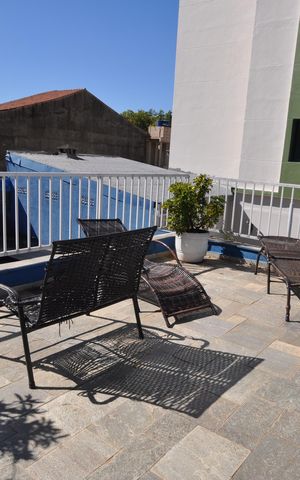 Apartamento à venda com 70m², 2 quartos e 2 vagasÁrea comum - Piscina