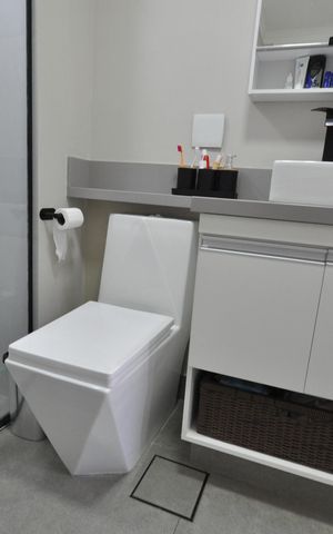 Apartamento à venda com 70m², 2 quartos e 2 vagasBanheiro do Quarto Suíte 2