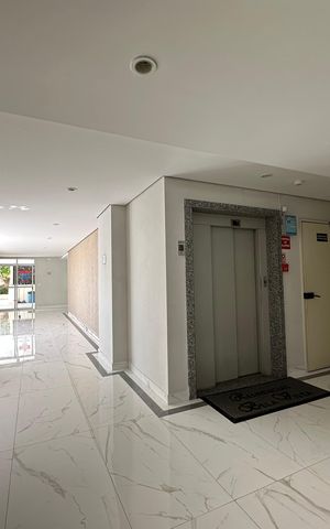 Apartamento para alugar com 93m², 2 quartos e 2 vagas Apartamento para alugar com 93m², 2 quartos e 2 vagasHall de entrada