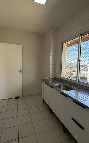 Apartamento para alugar com 93m², 2 quartos e 2 vagas Apartamento para alugar com 93m², 2 quartos e 2 vagasCozinha