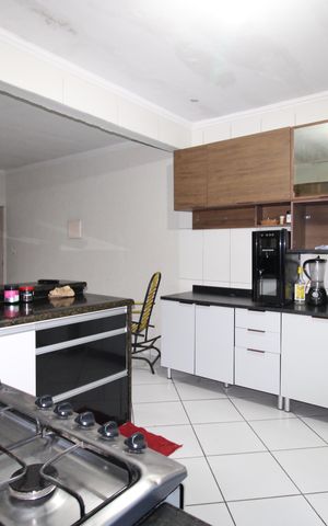 Casa para alugar com 125m², 2 quartos e 4 vagasCozinha
