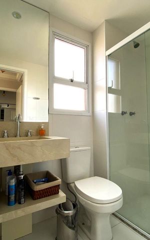 Apartamento à venda com 58m², 2 quartos e 2 vagas Apartamento à venda com 58m², 2 quartos e 2 vagasBanheiro