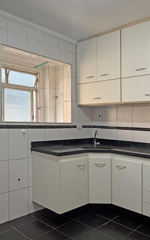 Apartamento para alugar com 95m², 2 quartos e 1 vagaCozinha e Área de Serviço