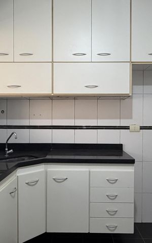Apartamento para alugar com 95m², 2 quartos e 1 vagaCozinha e Área de Serviço