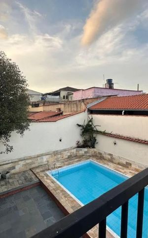 Casa para alugar com 250m², 2 quartos e 2 vagas Casa para alugar com 250m², 2 quartos e 2 vagasÁrea comum