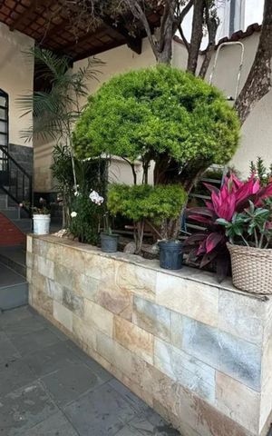 Casa para alugar com 250m², 2 quartos e 2 vagas Casa para alugar com 250m², 2 quartos e 2 vagasÁrea comum