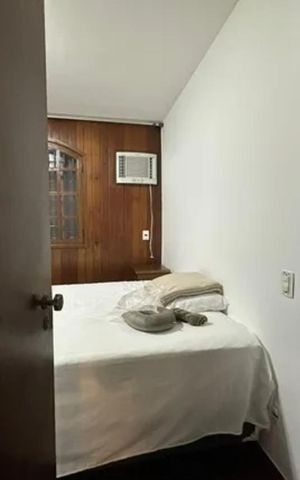 Casa para alugar com 250m², 2 quartos e 2 vagas Casa para alugar com 250m², 2 quartos e 2 vagasBanheiro da Suíte