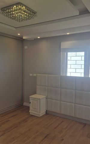 Casa para alugar com 267m², 4 quartos e 4 vagas Casa para alugar com 267m², 4 quartos e 4 vagasQuarto
