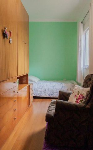 Casa à venda com 274m², 4 quartos e 2 vagas