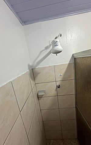 Casa de condomínio para alugar com 35m², 1 quarto e sem vaga Casa de condomínio para alugar com 35m², 1 quarto e sem vagaBanheiro